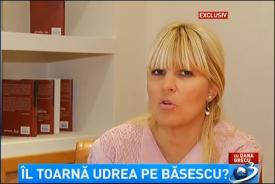 Elena Udrea dat explicaţii la Antena 3 despre celebrul deget dus la nas. Şi despre vila de la Eforie (video)  