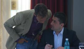 Constănţenii decid „cu ştampila în mână“ Diferenţa dintre Mazăre şi Făgădău - „Avem stiluri de viaţă diferite“