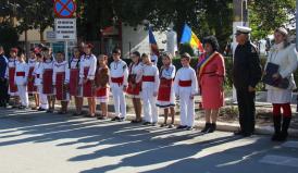Veteranii de război, premiaţi, de Ziua Armatei, de primarul Mariana Gâju Comuna Cumpăna şi-a omagiat eroii (galerie foto)