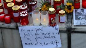 Fotoreportaj în Braşov „Îţi mor copiii, Românie”