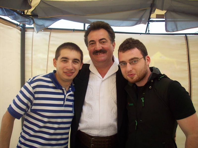 fc farul si dementialii alexandru anghel din constanta a jucat fotbal cu belodedici si vladoiu galerie