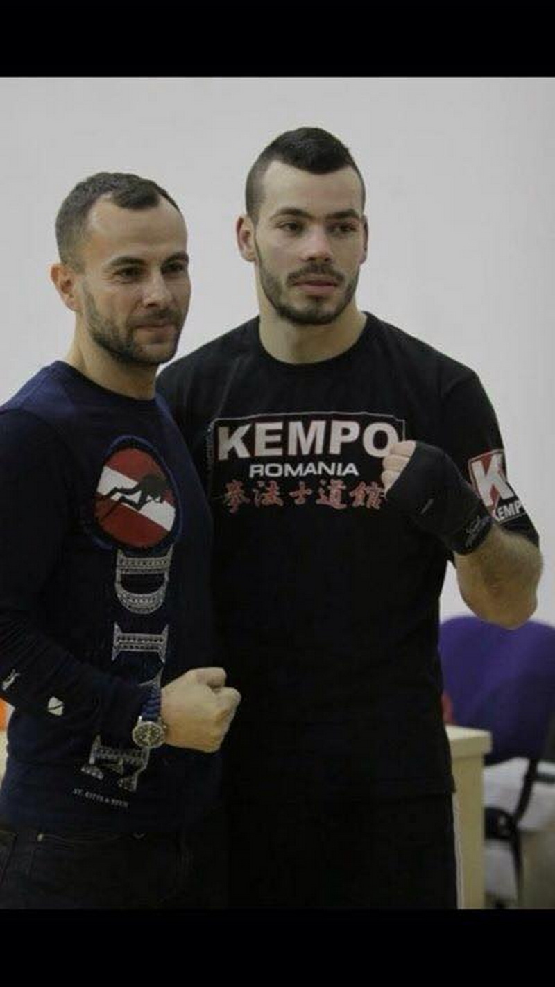 medalie de aur la cupa shin dojo adrian rosca de la cs bogdan ciubotariu doua victorii prin ko si una