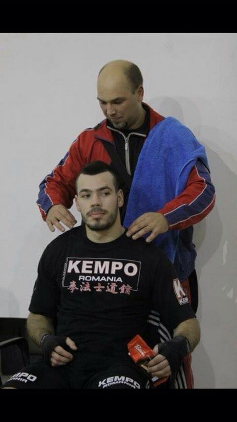 medalie de aur la cupa shin dojo adrian rosca de la cs bogdan ciubotariu doua victorii prin ko si una