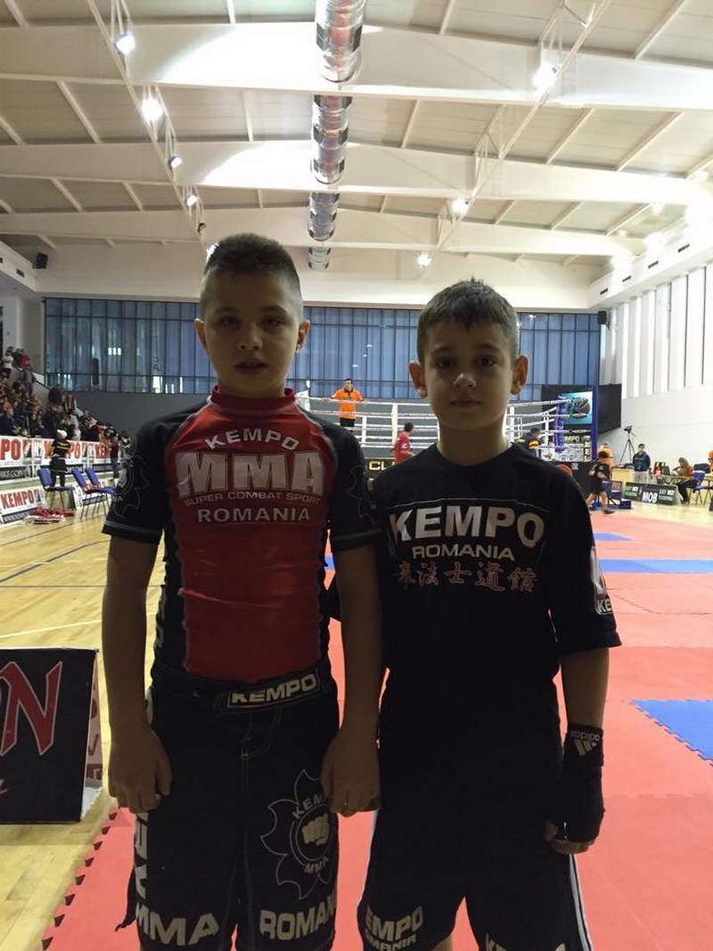 medalie de aur la cupa shin dojo adrian rosca de la cs bogdan ciubotariu doua victorii prin ko si una