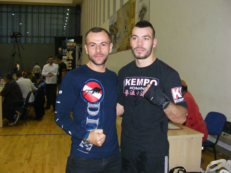 medalie de aur la cupa shin dojo adrian rosca de la cs bogdan ciubotariu doua victorii prin ko si una