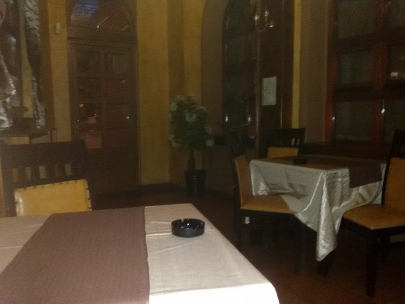 restaurantul temple local desprins din evul mediu si ancorat in realitatea friguroasa a constantei galerie