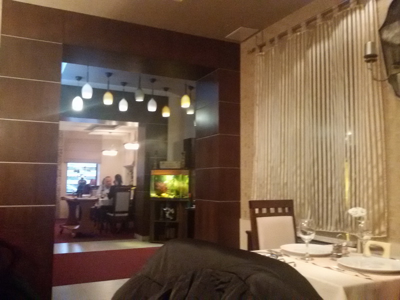 restaurantul marco polo un local decorat cu pretentii si cu un meniu imens galerie foto 572300