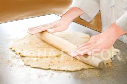 Rețete tradiționale românești Rețete aluaturi de plăcintă, cu foi groase sau subțiri   