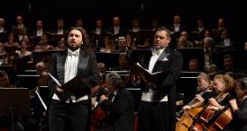 voceaconstantei.ro Tenorul Răzvan Săraru - „Dacă nu arzi ca o torţă pentru ceea ce vrei să faci, nu are sens să te apuci de muzică“ (galerie foto)