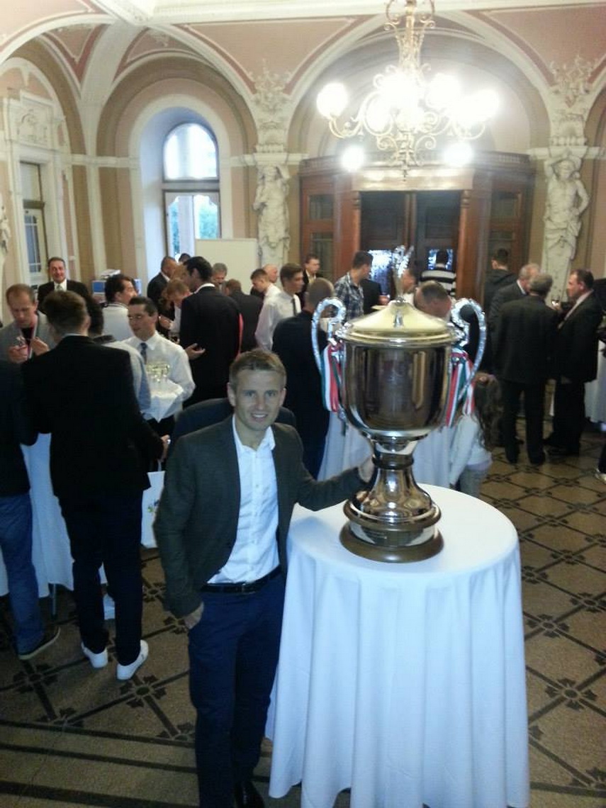 fotbalist la farul constanta onisor nicorec a facut schimb de tricouri cu thomas muller de la bayern