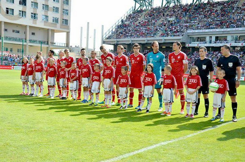 fotbalist la farul constanta onisor nicorec a facut schimb de tricouri cu thomas muller de la bayern