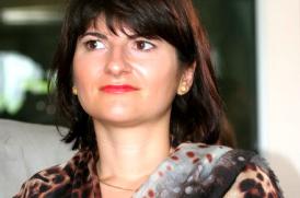 Parlamentar născut de Ziua României Deputatul Cristina Dumitrache, la ceas aniversar în zi de sărbătoare