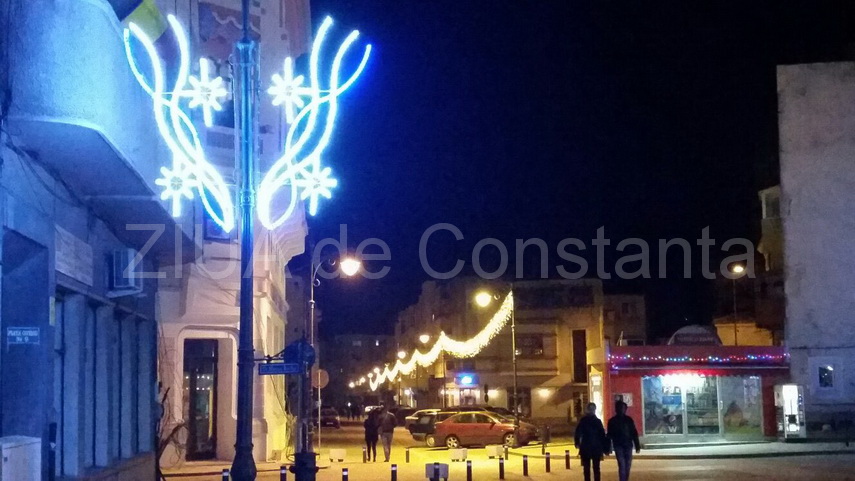 fotoreportaj atmosfera de sarbatoare in piata ovidiu 575710