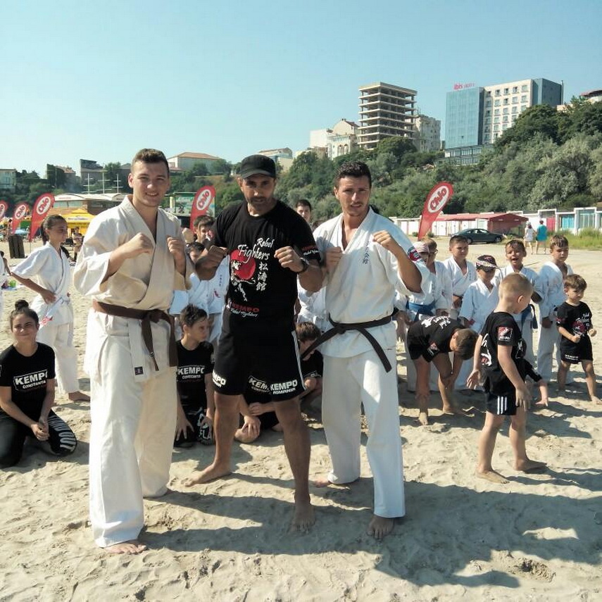 ionel cringus de la rebel fighters sosia lui nicolas cage preda kempo la constanta valu lui traian si