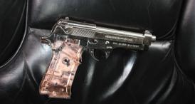 Deţinătorii de arme, obligaţi să se supună unui examen psihologic în orice moment