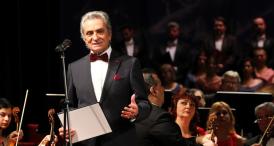 Tenorul Vasile Moldoveanu, cetăţean de onoare al oraşului natal - „Să facem din Constanţa un oraş de lumină, prosper!“ (galerie foto)