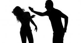 „A intrat peste noi în casă“  Viceprimarul din Mihai Viteazu, Hristachi Ciamatu, ar fi agresat o tânără şi familia acesteia