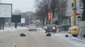 Atenție șoferi, se circulă cu dificultate în Constanța! Pe șosele întâlniți o mulțime de obstacole (galerie foto)