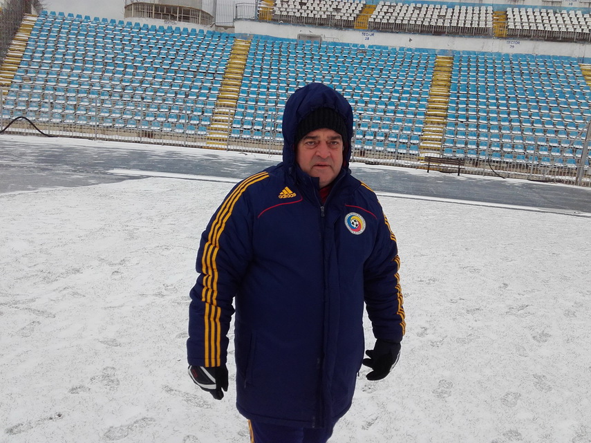 moonwalk hibernal la constanta spectacol michael jackson a dansat pe gheata la reunirea fc farul galerie moonwalk hibernal la constanta spectacol michael jackson a dansat pe gheata la reunirea fc farul galerie