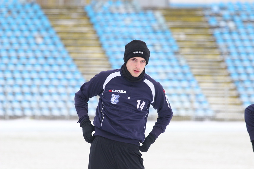 moonwalk hibernal la constanta spectacol michael jackson a dansat pe gheata la reunirea fc farul galerie moonwalk hibernal la constanta spectacol michael jackson a dansat pe gheata la reunirea fc farul galerie