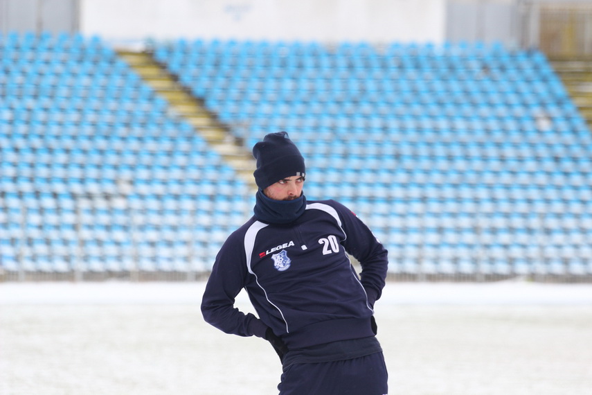 moonwalk hibernal la constanta spectacol michael jackson a dansat pe gheata la reunirea fc farul galerie moonwalk hibernal la constanta spectacol michael jackson a dansat pe gheata la reunirea fc farul galerie