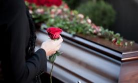 Știripesurse.ro Noua lege funerară spune că înmormântările se pot face fără preot