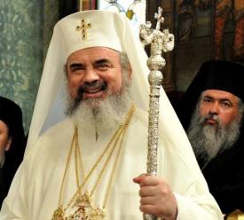 Patriarhul Daniel Trebuie susţinut efortul Bisericii de a apăra familia naturală în faţa unor \