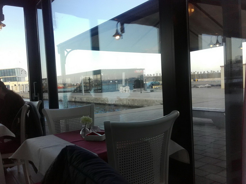restaurantul breezer localul cochet din portul tomis galerie foto 583139