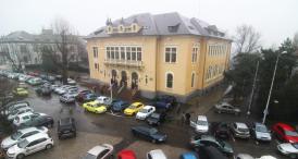 Ar fi şantajat un minor cu filmări compromiţătoare Dumitru Gabriel Ciobanu, trimis în judecată