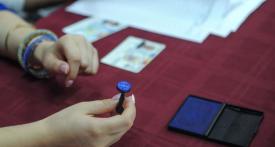 „Implică-te în Alegeri!“ Preşedinţii din secţiile de votare, aleşi din Corpul experților electorali. Iată cum! (video)