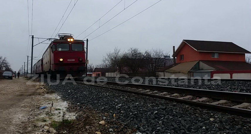 un barbat a fost lovit de tren la valu lui traian 584364