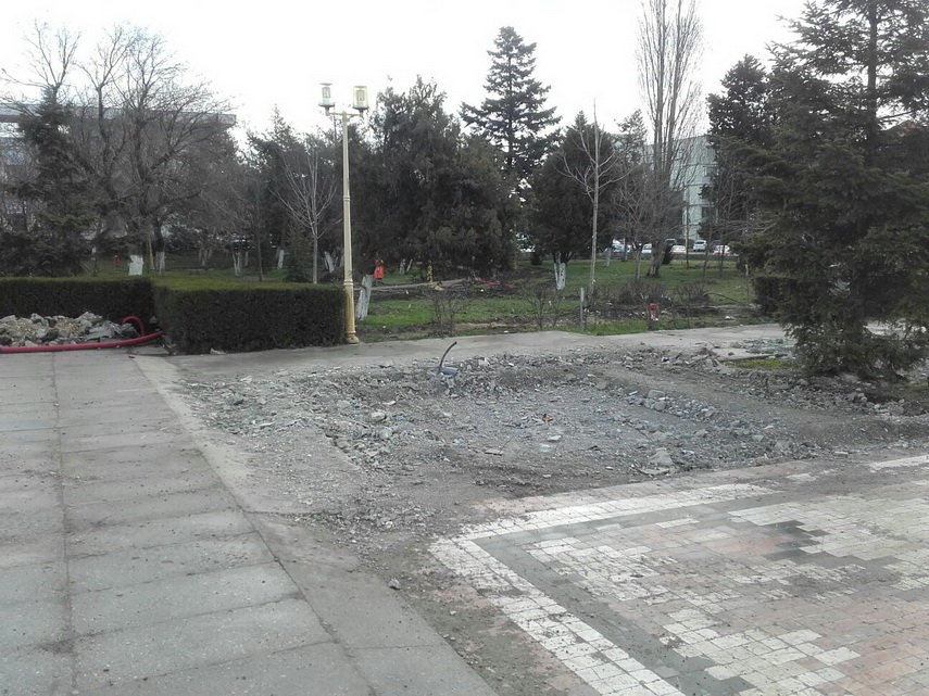 reabilitarea parcului arheologic stopata de judecatori bye bye mobitom primaria constanta obligata sa
