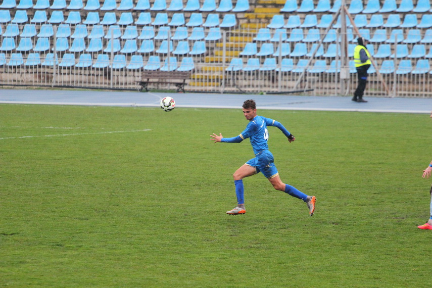 dubla patulea si regretul lui gache fc farul victorie la pas cu bucovina pojorata cartonas rosu in minutul