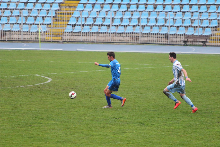 dubla patulea si regretul lui gache fc farul victorie la pas cu bucovina pojorata cartonas rosu in minutul