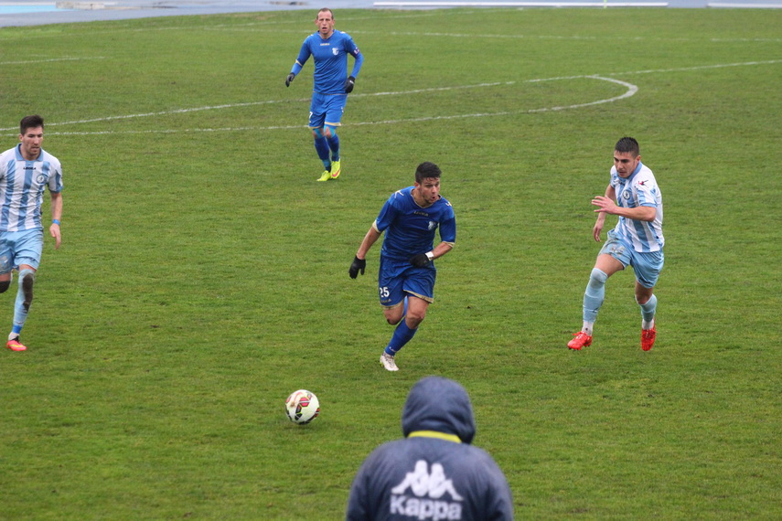 dubla patulea si regretul lui gache fc farul victorie la pas cu bucovina pojorata cartonas rosu in minutul