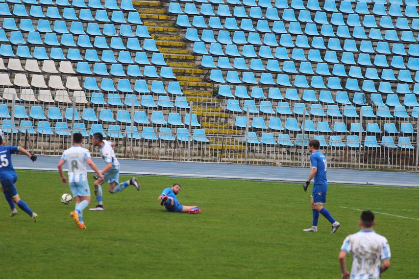 dubla patulea si regretul lui gache fc farul victorie la pas cu bucovina pojorata cartonas rosu in minutul