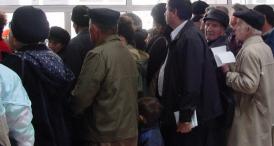 Sistemul, bată-l vina! Bun-platnicii, puşi pe drumuri să-şi achite impozitele!?