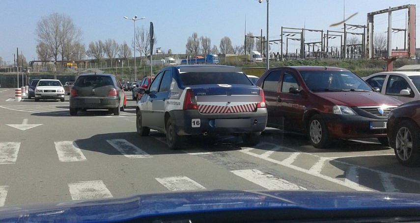 din ciclul parchez ca un bou masini de paza bolizi cu multi cai putere si parcari alandala galerie foto