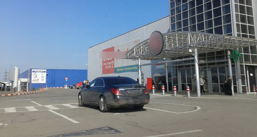 din ciclul parchez ca un bou masini de paza bolizi cu multi cai putere si parcari alandala galerie foto