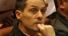 Din ciclul „Grijile parlamentarilor“ Senatorul Mazăre, preocupat de soarta produselor apicole româneşti