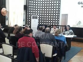 Vecinii, foc și pară. Elena Epure nu este lăsată să construiască