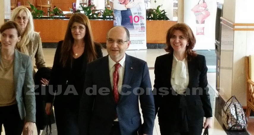 ministul educatiei adrian curaj a ajuns la constanta pentru intalnirea cu inspectorii scolari generali