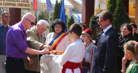 Oaspeţi de seamă O delegaţie din Israel a rămas impresionată de lucrurile frumoase pe care le-a găsit la Cumpăna