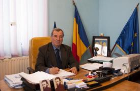 Primarul și viceprimarul comunei Măgura, trimiși în judecată