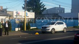UPDATE Accident în fața supermarketului Billa (galerie foto)