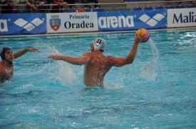 Echipele CSA Steaua București și CSM Digi Oradea au câștigat primele meciuri din semifinalele Superligii de polo pe apă