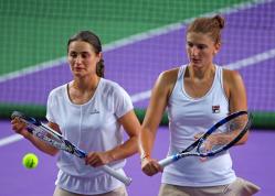 Irina Begu și Monica Niculescu au fost învinse în primul tur de dublu al  turneului WTA de la Madrid