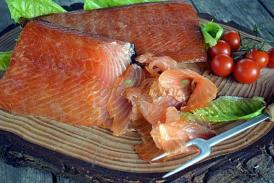 Poftă bună cu Gina Bradea Somon afumat de casă 