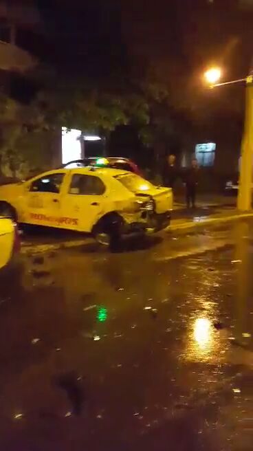 carambol teribil pe bulevardul mamaia o masina este cu rotile in sus 592619