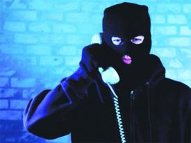 Polițiștii din Tulcea au primit mai multe sesizări de la oameni care au fost înșelați prin metoda „accidentul”